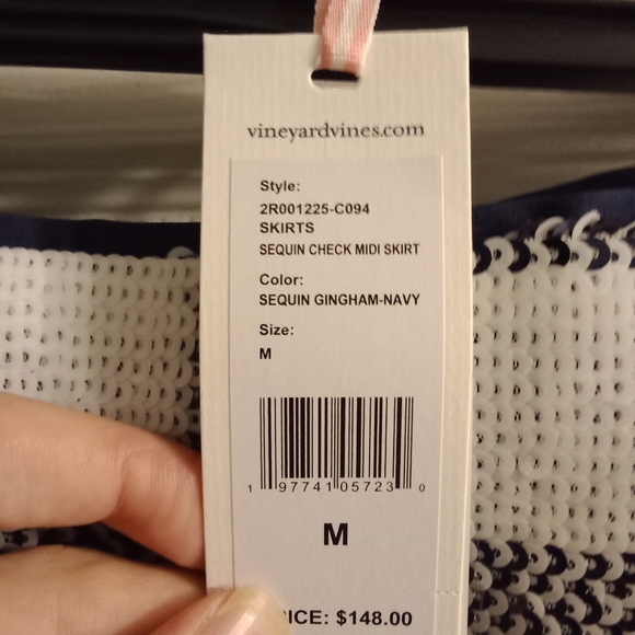 Vineyard Vines Skirt size medium New with Tags - Picture 4 of 6